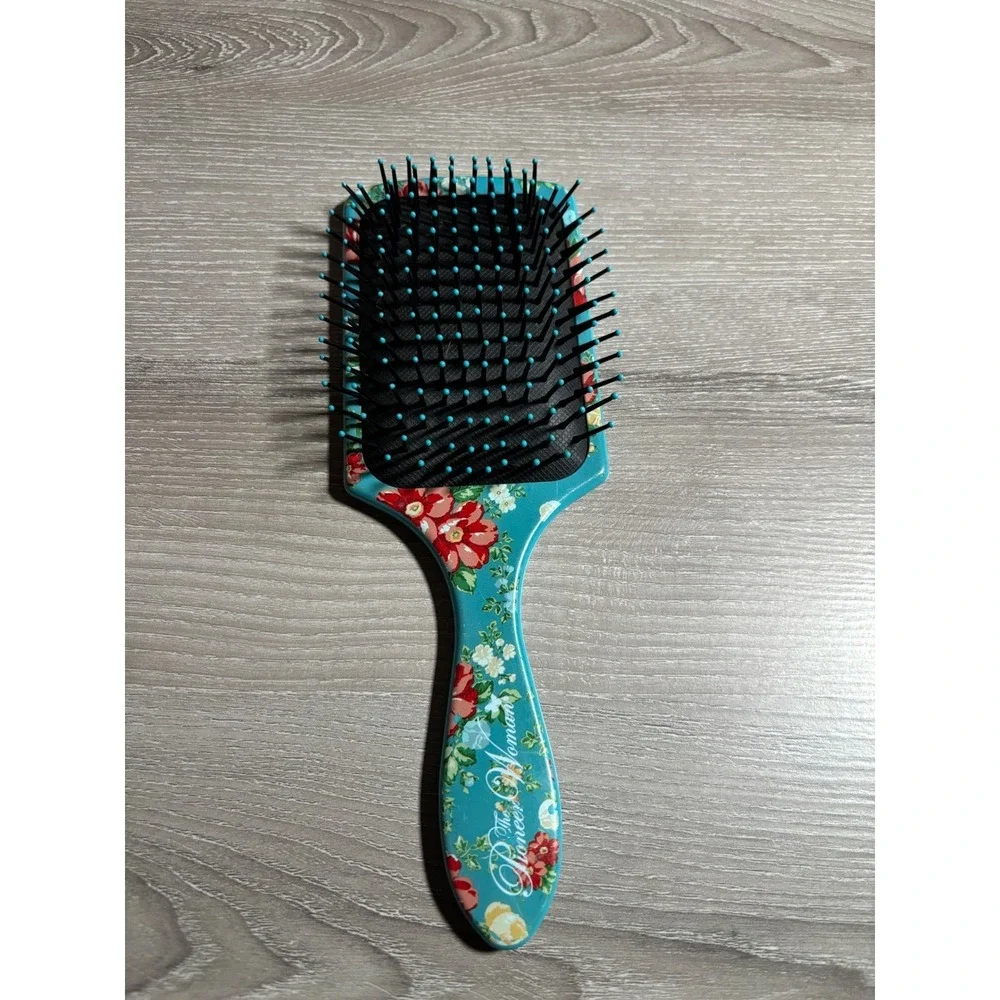 The Pioneer Woman Floral Paddle Hair Brush cottagecore Rose Detangling Tool